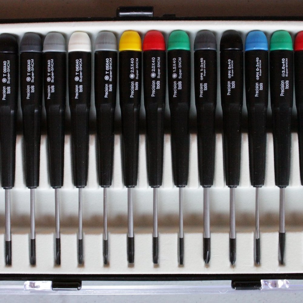 New 15 pcs Precision Screwdriver Tool Set Flat Blade, Phillips,Torks,Hex Key - Picture 8 of 11